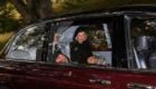 هل تريد السكن بجوار ملك بريطانيا؟.. إليك هذه الفرصة