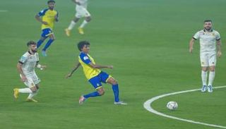 جانب من مباراة النصر والاتحاد