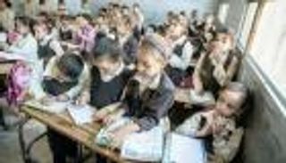 فاجعة جديدة في مدرسة مصرية.. التدافع يقتل تلميذة "من الثالث"