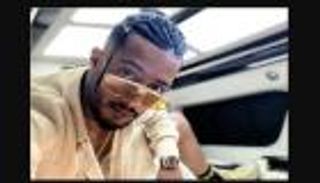 محمد رمضان يتخلّى عن شعره "الطويل المُضفّر".. ما السر؟ (صورة)