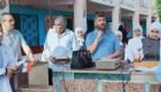 وفاة معلم مصري أثناء طابور الصباح.. آخر كلامه "صلوا على النبي"