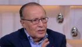 محمد فاضل: مسلسل "الضاحك الباكي" يكشف معاناة نجيب الريحاني