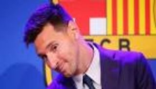 برشلونة يستعيد الأسطورة.. تغريدة أرجنتينية تشعل الجدل حول ميسي