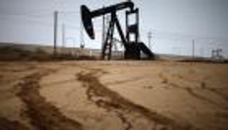 النفط الصخري يرفض منح "أوبك +".. هل يتعافى "وحيدًا"؟