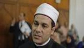 "الشيخ أهم من الفنان".. مظهر شاهين يرد على محمد نجاتي