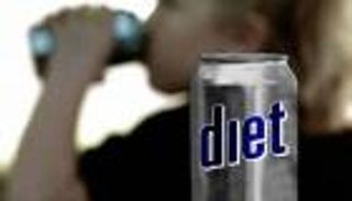 تحذير للمراهقين.. مشروبات الدايت تهدد صحة الدماغ
