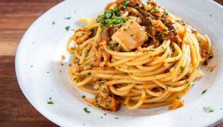 وجبة مكرونة شهية