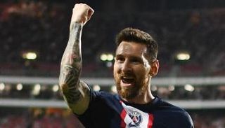 ليونيل ميسي نجم باريس سان جيرمان