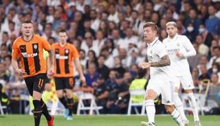 توني كروس في مباراة ريال مدريد وشاختار