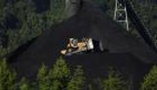 قفزة تاريخية لأسعار الفحم الأمريكي.. معاناة مزدوجة بالولايات المتحدة