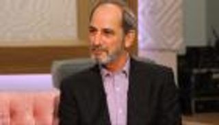 فنان يكشف كواليس مكالمة مع هشام سليم قبل وفاته بـ 3 أيام (فيديو)