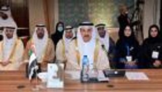 صقر غباش: الإمارات نموذج رائد في تمكين المرأة "تشريعا وتطبيقا"