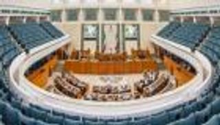 الكويت تؤجل عقد أول جلسة برلمانية إلى 18 أكتوبر