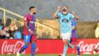 موعد مباراة برشلونة وسيلتا فيجو في الدوري الإسباني والقنوات الناقلة والمعلقون