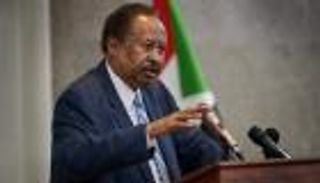 السودان على طريق تشكيل حكومة جديدة.. حمدوك مرشحا لرئاستها والتيجاني نابئا