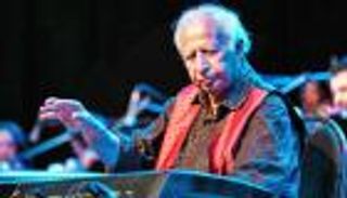 هاني شنودة يتعاون مع مطربة "البامية شوكتني": موهبتها قوية