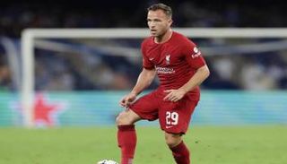  آرثر ميلو لاعب ليفربول المصاب