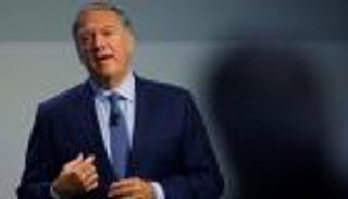 "مخاطرة مروعة".. بومبيو ينتقد تهور بايدن النووي