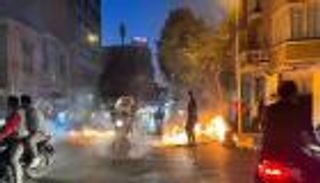 احتجاجات إيران.. 24 قتيلاً و2000 جريح من الأمن 