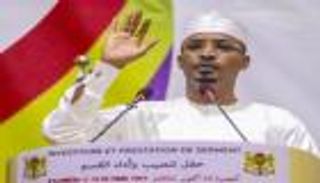 "ديبي" يعد بحكومة وحدة وطنية في تشاد