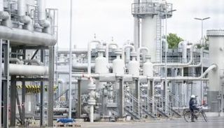 أوروبا تبحث إلزامية شراء عقود مشتركة للغاز والهدف خفض الأسعار