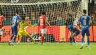 بين الأهلي والزمالك.. من انتصر في الميركاتو الصيفي؟