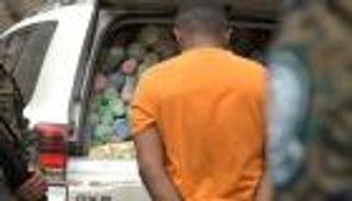 80 متهما من جنسيات مختلفة.. السعودية تحبط تهريب كميات ضخمة من المخدرات (فيديو)