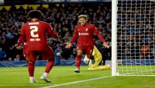 ما هي فرص نادي ليفربول للتأهل في دوري أبطال أوروبا؟