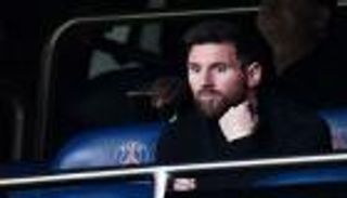 "تصرف غريب".. ميسي يطعن جماهير برشلونة بعد نكسة الأبطال (صورة)