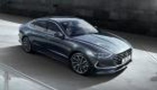 بدون حظر بيع.. تفاصيل جديدة عن استيراد السيارات للمصريين في الخارج