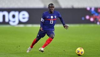 نجولو كانتي لاعب منتخب فرنسا