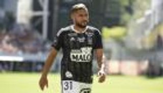 بهجمة جزائرية.. يوسف بلايلي يحطم أسطورة مكسيكية في أجاكسيو