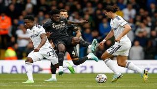 ليدز ضد أرسنال