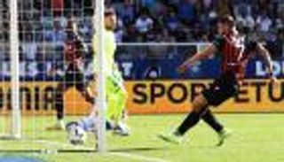 سجل وأصيب.. أندي ديلور ينقذ نيس في الدوري الفرنسي 