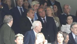 خوان لابورتا في ملعب سانتياجو برنابيو