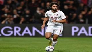 ياسين عدلي لاعب ميلان