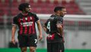 ظهور متبادل.. ماذا قدم بن ناصر وياسين عدلي مع ميلان ضد فيرونا؟