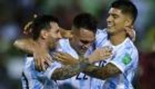 أبرزها السعودية والأرجنتين.. 6 منتخبات تستعد لكأس العالم 2022 من أبوظبي