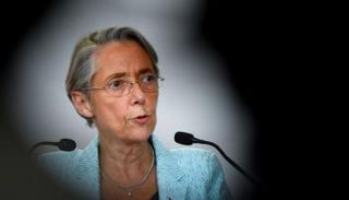 رئيسة الوزراء الفرنسية، إليزابيث بورن