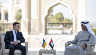 لقاء سابق بين الشيخ محمد بن زايد آل نهيان والرئيس الأوكراني