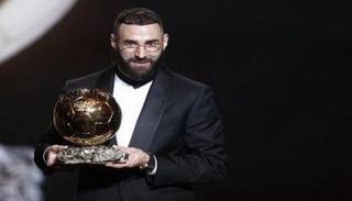 كريم بنزيما مهاجم ريال مدريد