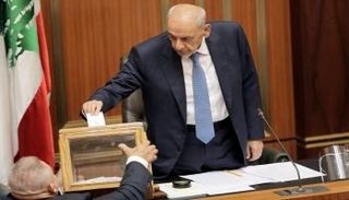 رئيس مجلس النواب خلال عملية الاقتراع