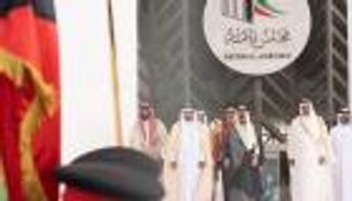 بالفيديو.. تفاعل مؤثر مع بكاء ولي عهد الكويت بمجلس الأمة