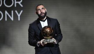 كريم بنزيما مهاجم ريال مدريد