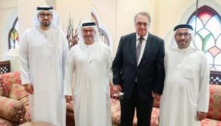 جانب من لقاء المسؤولين الإماراتيين والمبعوث الروسي