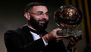 كريم بنزيما مهاجم ريال مدريد