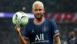 نيمار دا سيلفا لاعب باريس سان جيرمان