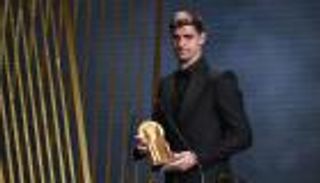 اختيارات تثير الجدل.. الكرة الذهبية تغضب حارس ريال مدريد