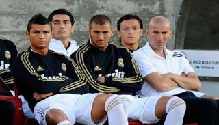 كريستيانو رونالدو وكريم بنزيما وزيدان في ريال مدريد