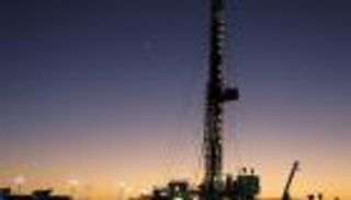 شركة أبكس الأمريكية تكثف التنقيب بمصر.. حفر 18 بئرا للنفط